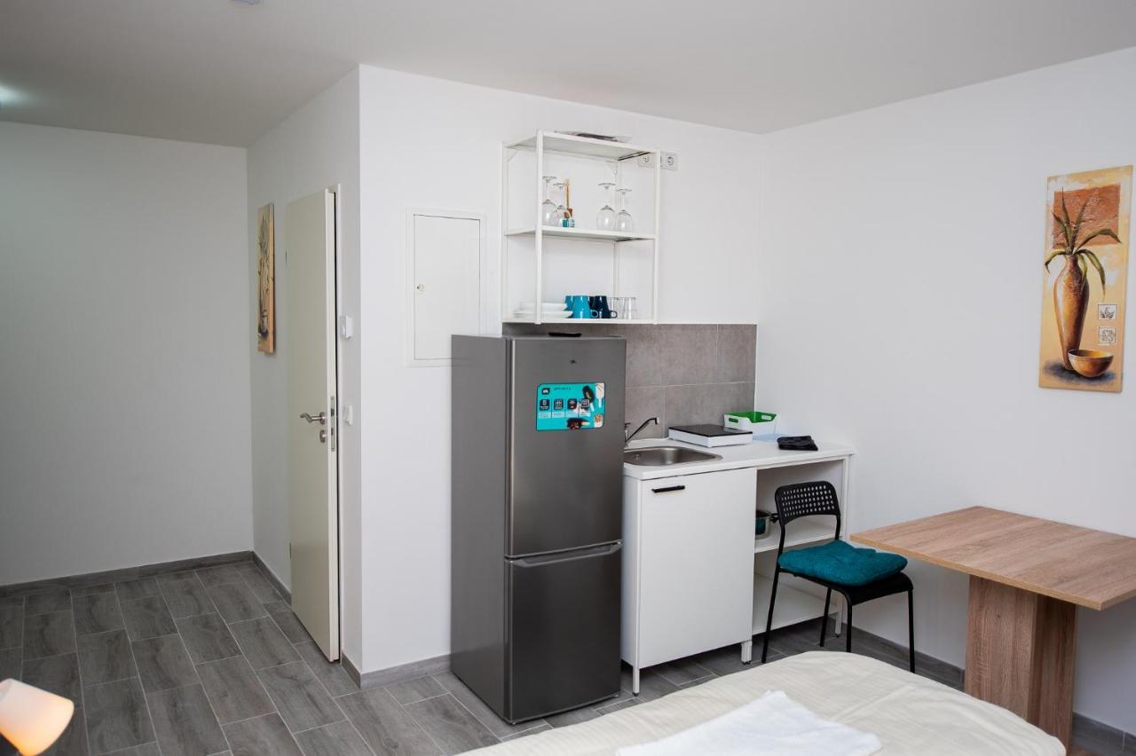 Modern Living Studio Kueche Netflix Inklusive Top Lage Nürnberg Dış mekan fotoğraf