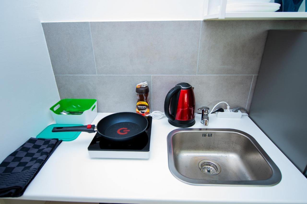 Modern Living Studio Kueche Netflix Inklusive Top Lage Nürnberg Dış mekan fotoğraf