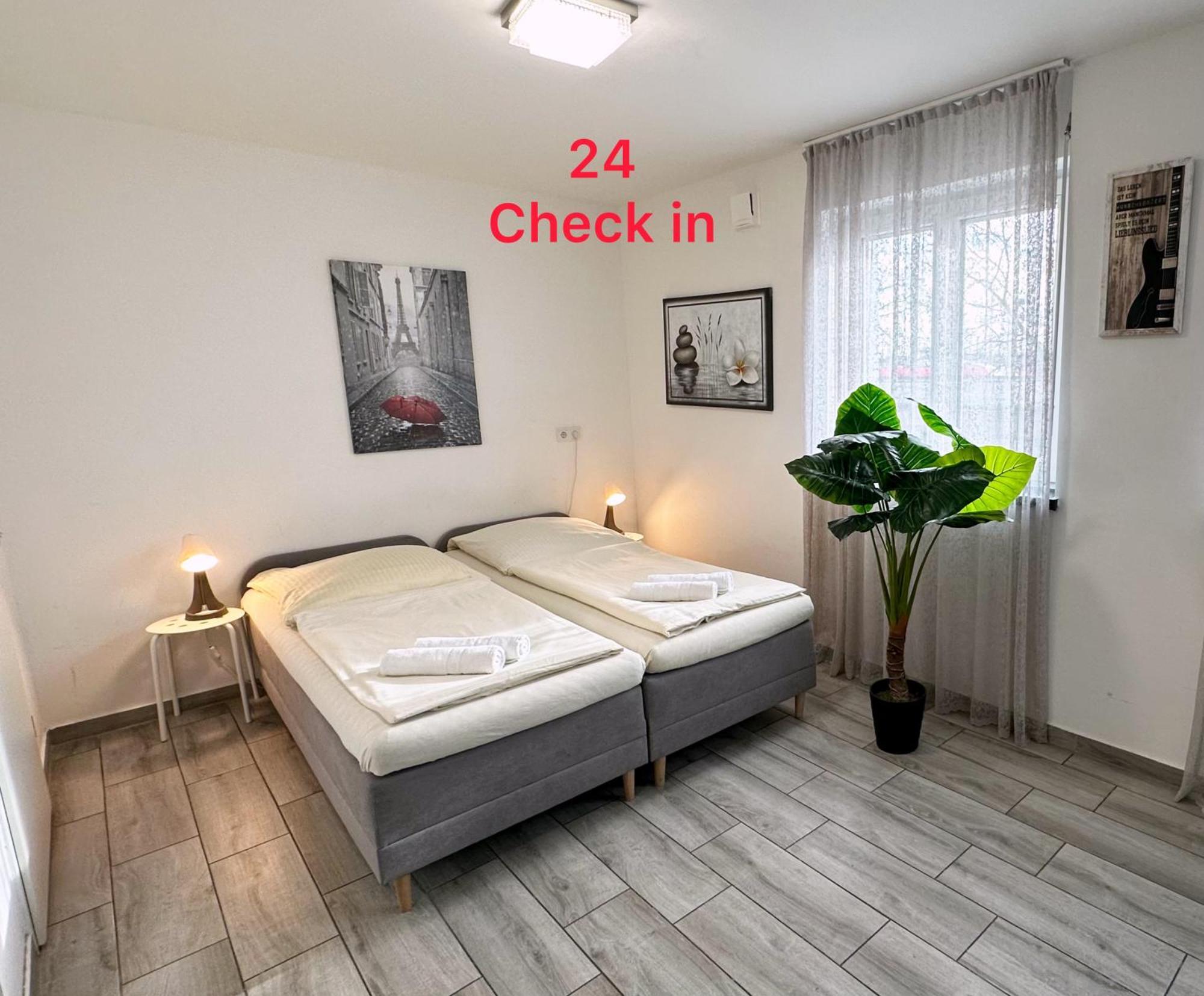 Modern Living Studio Kueche Netflix Inklusive Top Lage Nürnberg Dış mekan fotoğraf