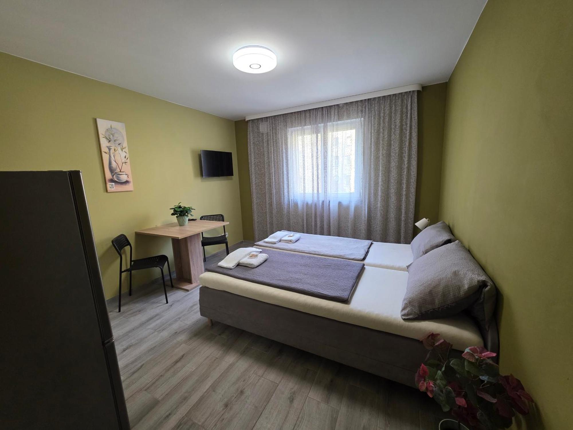 Modern Living Studio Kueche Netflix Inklusive Top Lage Nürnberg Oda fotoğraf