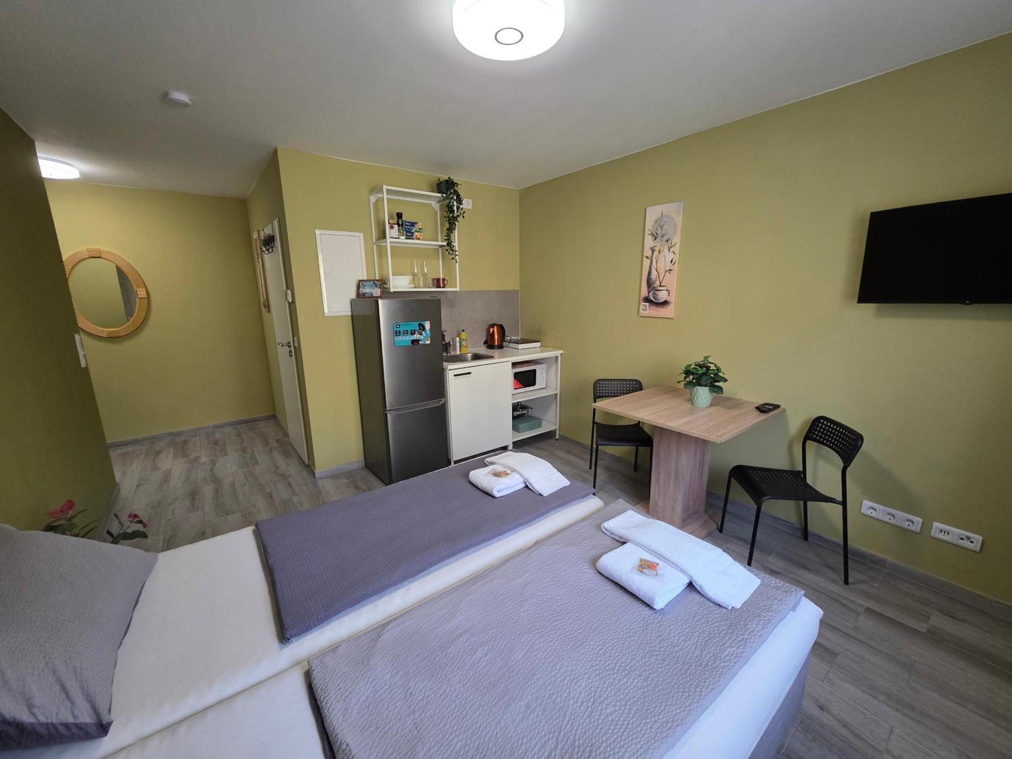 Modern Living Studio Kueche Netflix Inklusive Top Lage Nürnberg Oda fotoğraf